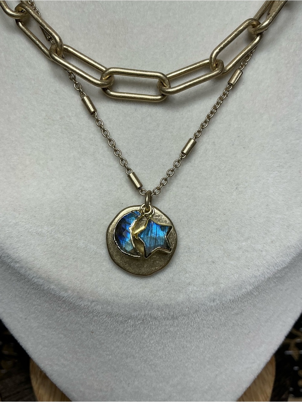 ๐ Celestial Glow | Labradorite Moon & Star Double Gold Chain Necklace - Picture 8 of 8